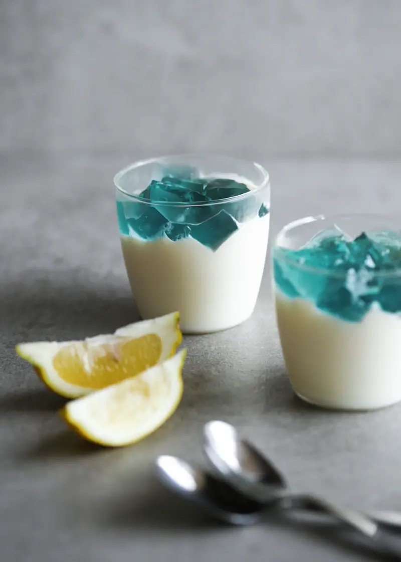 Simple panna cotta with butterfly pea tea jelly